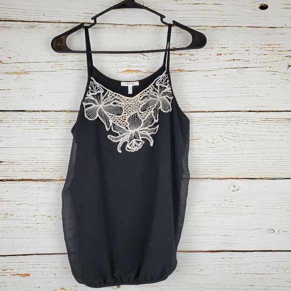 Maurices Tops - Maurices Applique Front Tank Top